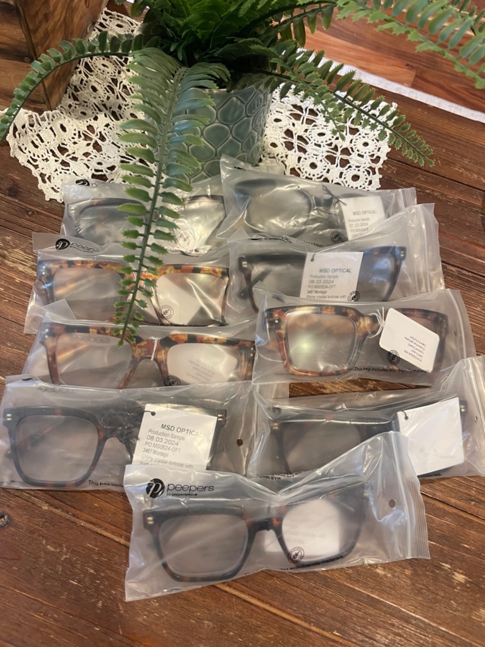 Peepers Reading Glasses Bundle - Tortoiseshell & Black Frames